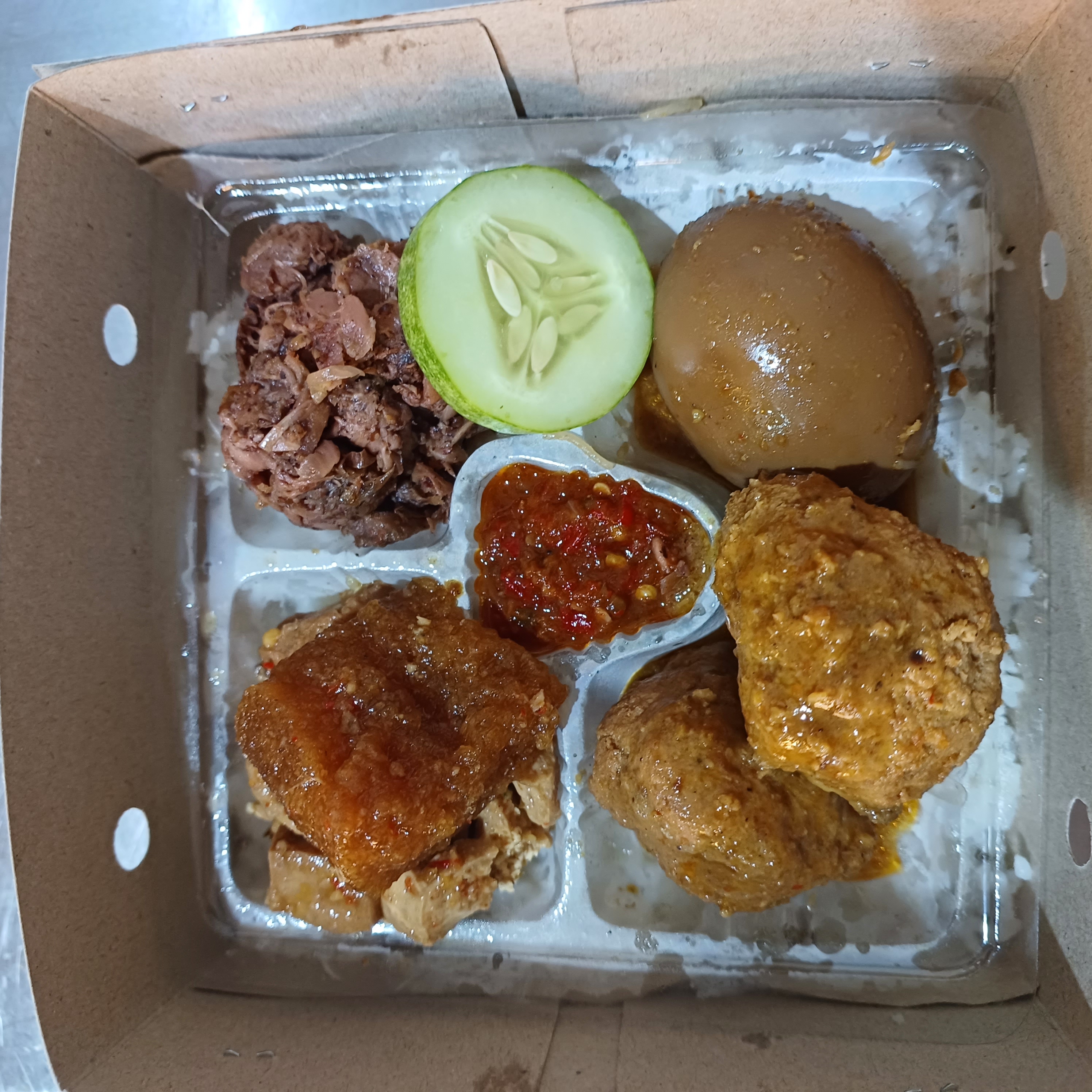 Nasi Gudeg Bola Daging